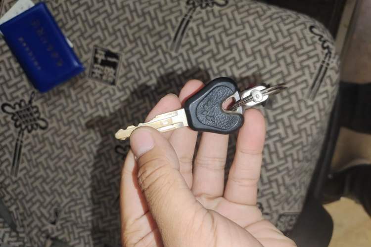 Used Wuling Zhiguang 2010 1.0L Liye Edition Vehicle Key