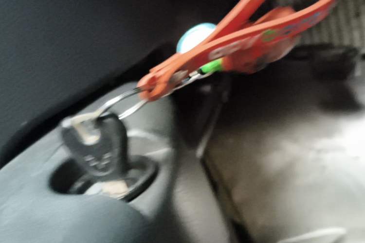 Used Wuling Zhiguang 2010 1.0L Liye Edition Vehicle Key
