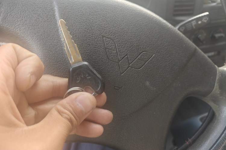 Used Wuling Zhiguang 2010 1.0L Liye Edition Vehicle Key