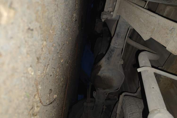 Used Wuling Zhiguang 2010 1.0L Liye Edition Chassis Rear Left