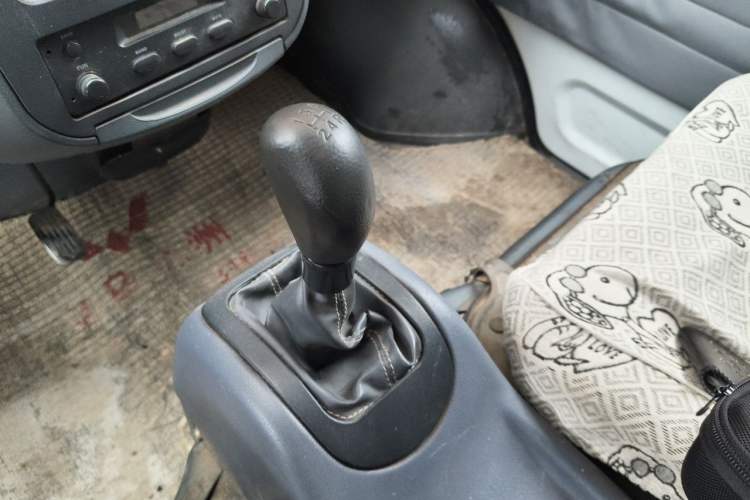 Used Wuling Zhiguang 2010 1.0L Liye Edition Gear Lever