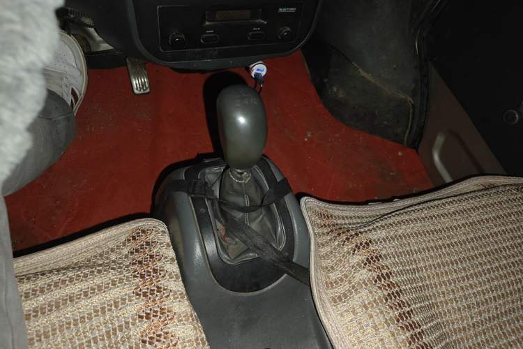 Used Wuling Zhiguang 2010 1.0L Liye Edition Gear Lever