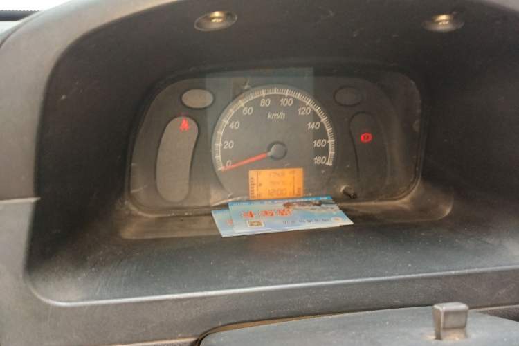 Used Wuling Zhiguang 2010 1.0L New Version Practical Edition with Short Body Instrument Cluster