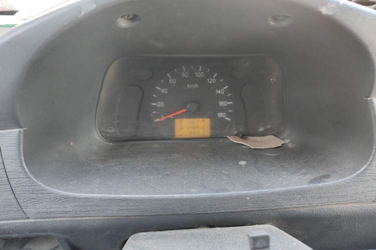 Used Wuling Zhiguang 2010 1.0L New Version Practical Edition with Short Body Instrument Cluster