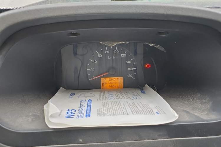 Used Wuling Zhiguang 2010 1.0L New Version Practical Short-Body L2Y Instrument Cluster