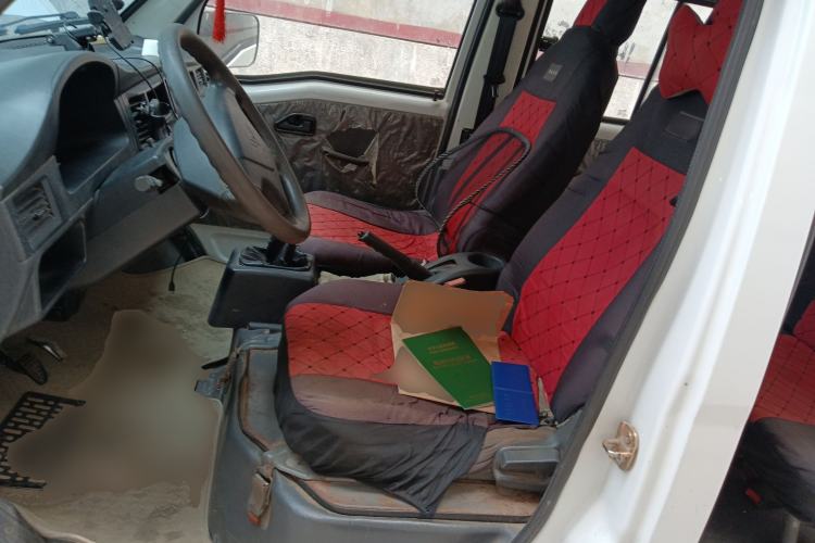 Used Wuling Zhiguang 2010 1.0L New Version Practical Edition with Short Body Left Front Seat