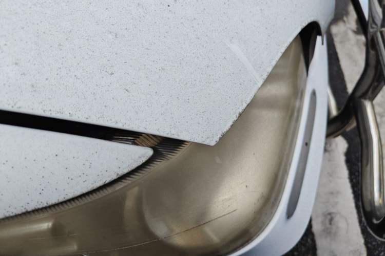 Used Wuling Zhiguang 2010 1.1L New Standard Version I Long Body LXA Right Front Headlight