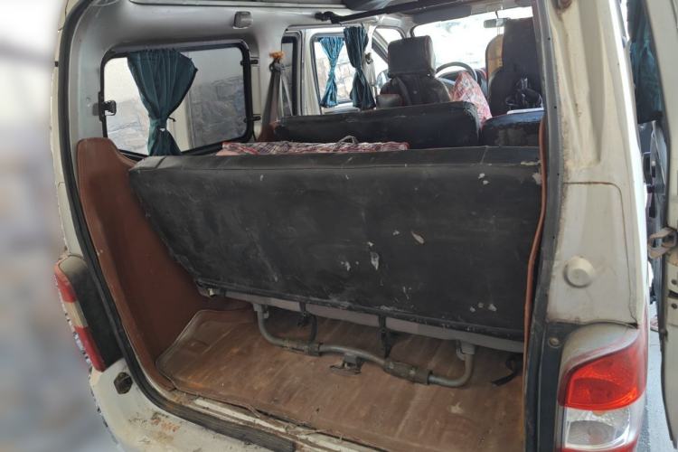 Used Wuling Zhiguang 2010 1.1L New Standard Version I Long Body LXA Trunk