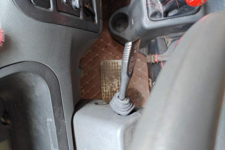 Used Wuling Zhiguang 2010 1.1L New Standard Version I Long Body LXA Vehicle Key