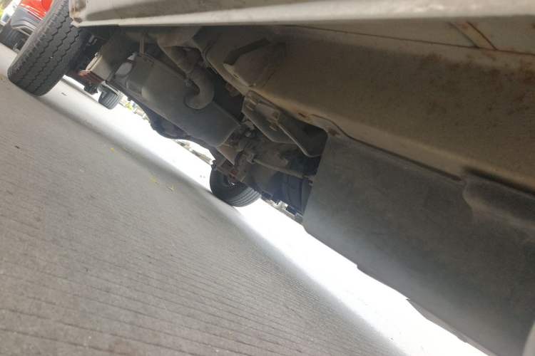 Used Wuling Zhiguang 2010 1.0L Liye Edition Chassis Front Right