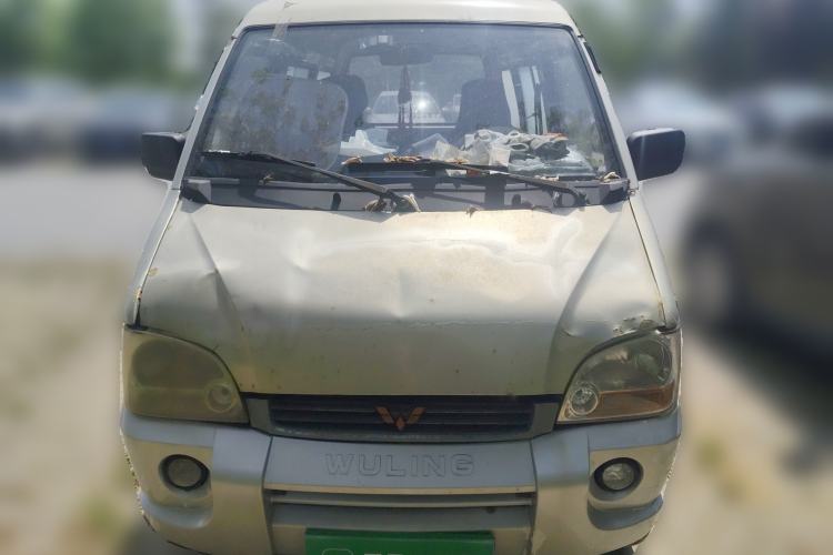 Used Wuling Zhiguang 2010 1.0L Liye Edition Front