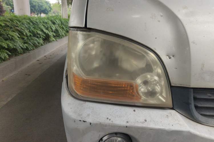 Used Wuling Zhiguang 2010 1.0L Liye Edition Right Front Headlight