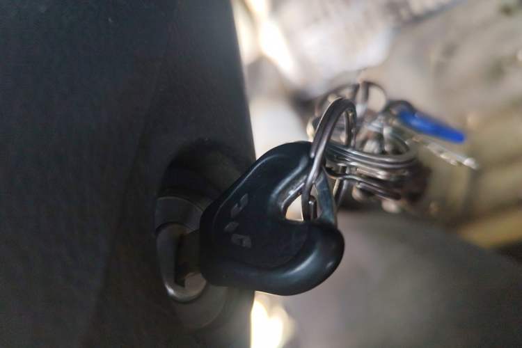 Used Wuling Zhiguang 2010 1.0L Liye Edition Vehicle Key