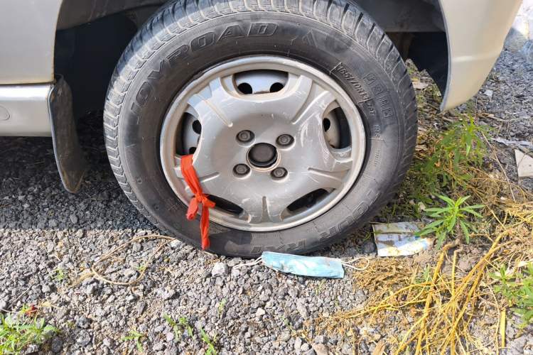 Used Wuling Zhiguang  Right Front Wheel Hub