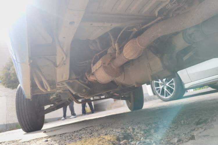 Used Wuling Zhiguang 2013 1.0L Practical Version Chassis Rear Left