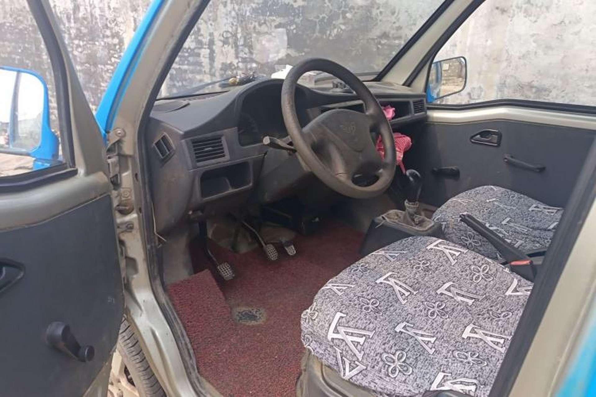 Used Wuling Zhiguang 2013 1.0L Practical Version Driver Seat
