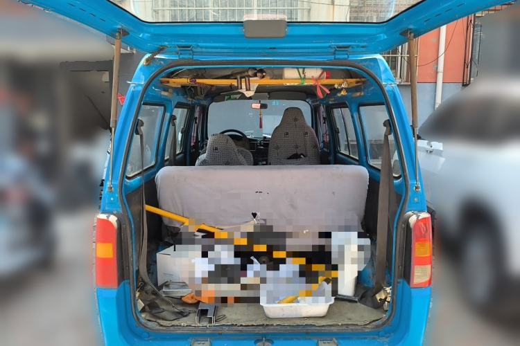 Used Wuling Zhiguang 2013 1.0L Practical Version Trunk