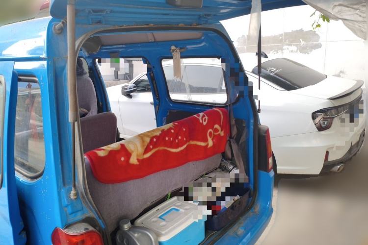 Used Wuling Zhiguang 2013 1.0L Practical Version Trunk