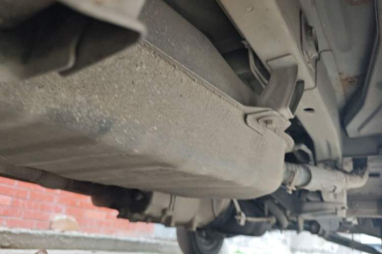 Used Wuling Zhiguang 2013 1.0L Practical Version Chassis Rear Right