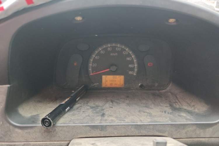 Used Wuling Zhiguang 2013 1.0L Practical Version Instrument Cluster