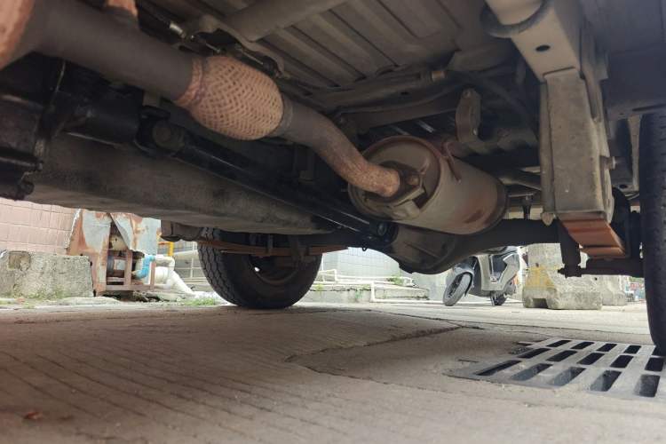Used Wuling Zhiguang 2013 1.0L Practical Version Chassis Rear Left
