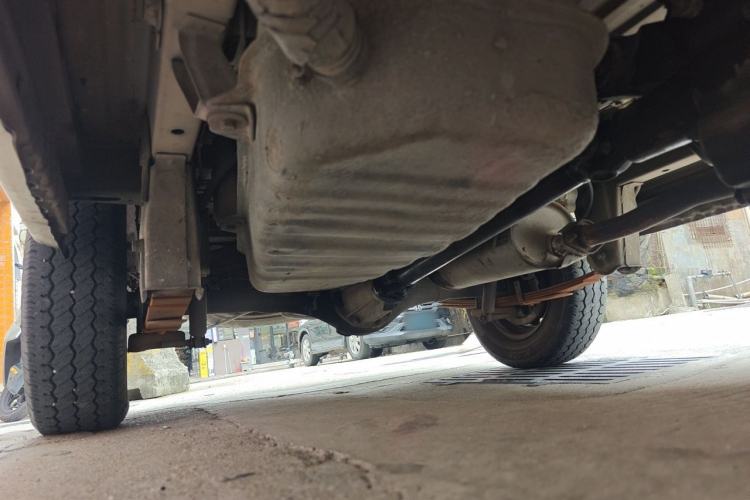 Used Wuling Zhiguang 2013 1.0L Practical Version Chassis Rear Right