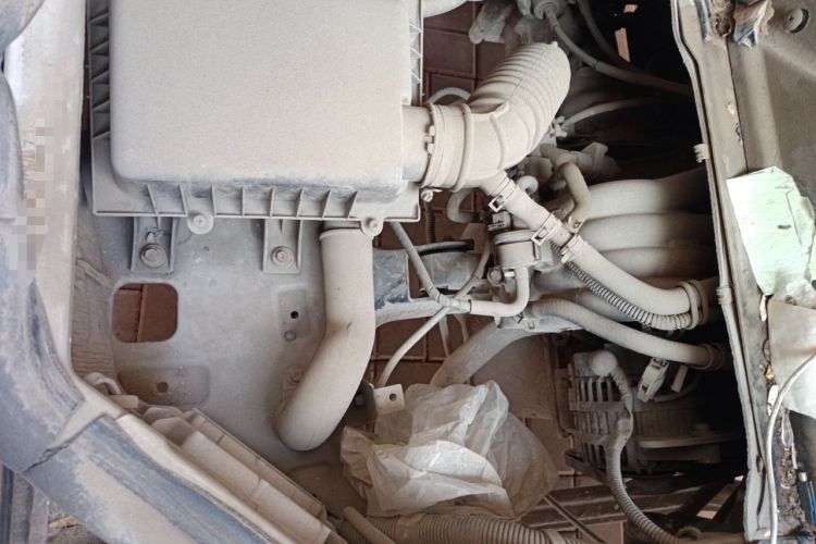 Used Wuling Zhiguang 2013 1.0L Practical Version Engine Bay