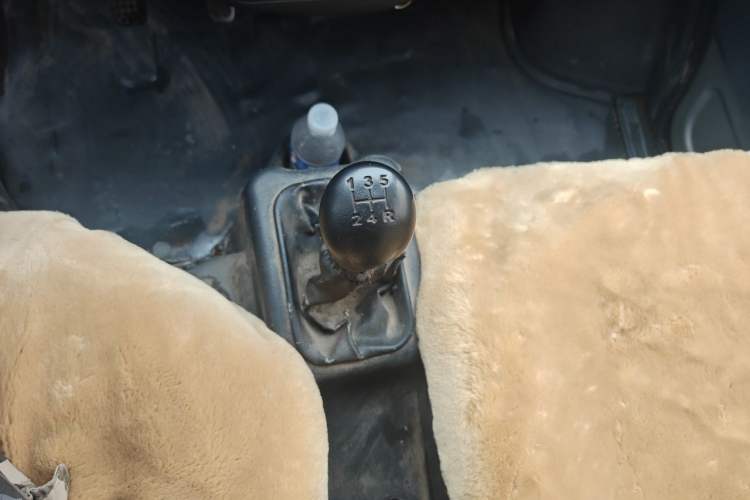 Used Wuling Zhiguang 2013 1.0L Practical Version Gear Lever