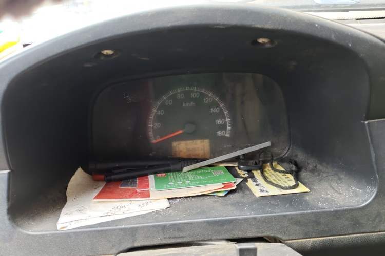 Used Wuling Zhiguang 2013 1.0L Practical Version Instrument Cluster
