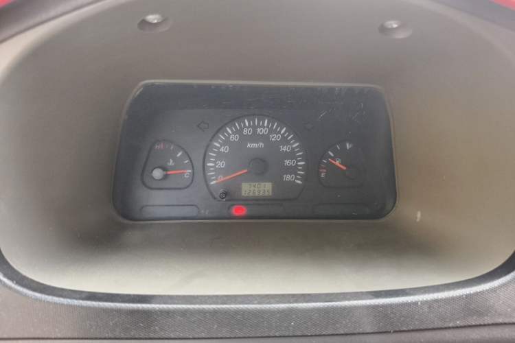 Used Wuling Zhiguang 2013 1.0L Practical Version Instrument Cluster
