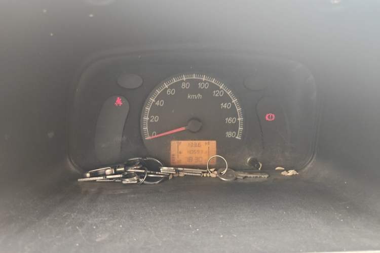 Used Wuling Zhiguang 2013 1.0L Practical Version Instrument Cluster