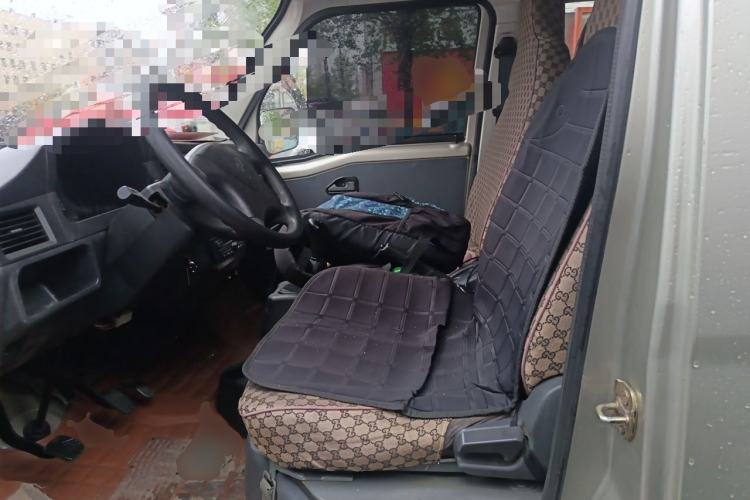 Used Wuling Zhiguang 2013 1.0L Practical Version Left Front Seat