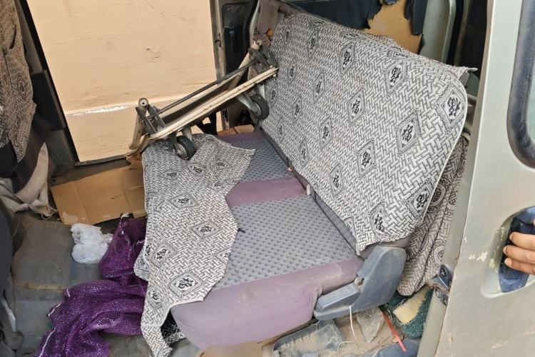 Used Wuling Zhiguang 2013 1.0L Practical Version Left Rear Seat