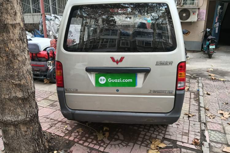 Used Wuling Zhiguang 2013 1.0L Practical Version Rear
