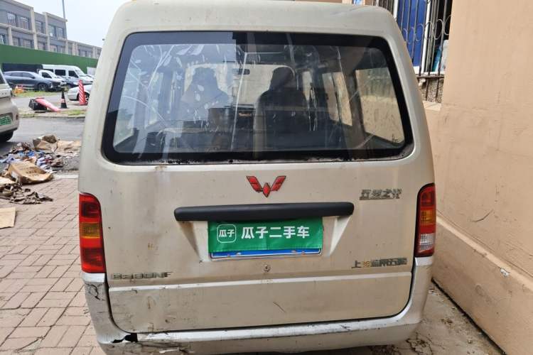 Used Wuling Zhiguang 2013 1.0L Practical Version Rear