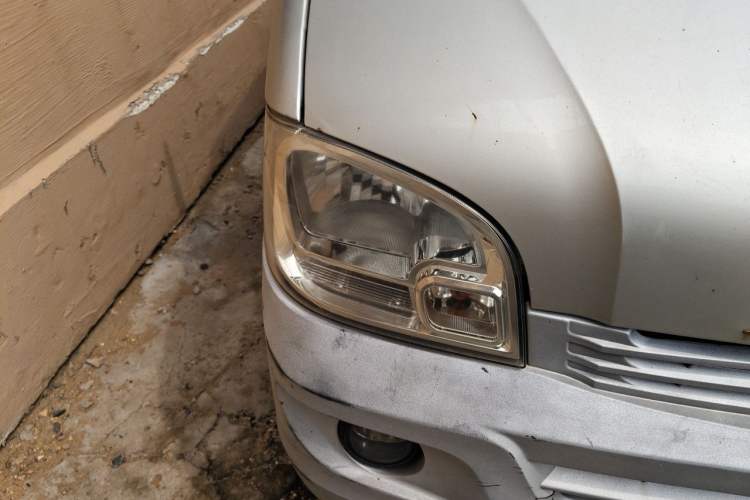 Used Wuling Zhiguang 2013 1.0L Practical Version Right Front Headlight