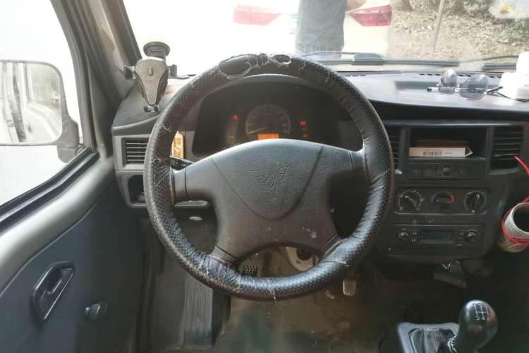 Used Wuling Zhiguang 2013 1.0L Practical Version Steering Wheel