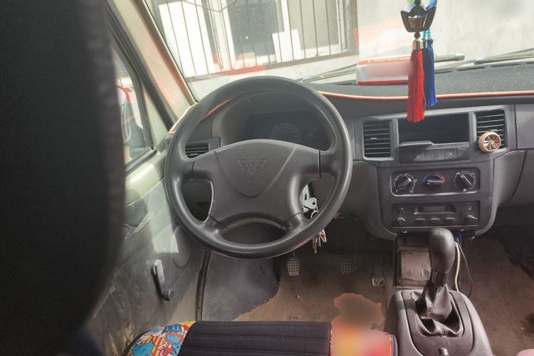 Used Wuling Zhiguang 2013 1.0L Practical Version Steering Wheel