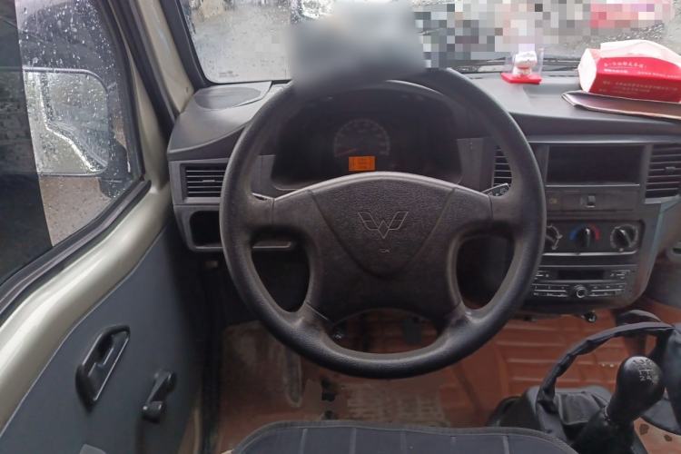 Used Wuling Zhiguang 2013 1.0L Practical Version Steering Wheel