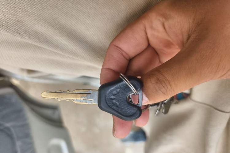 Used Wuling Zhiguang 2013 1.0L Practical Version Vehicle Key