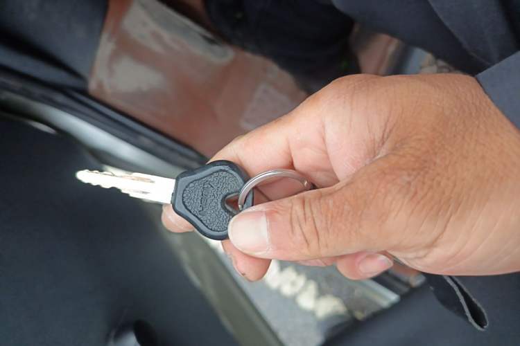 Used Wuling Zhiguang 2013 1.0L Practical Version Vehicle Key
