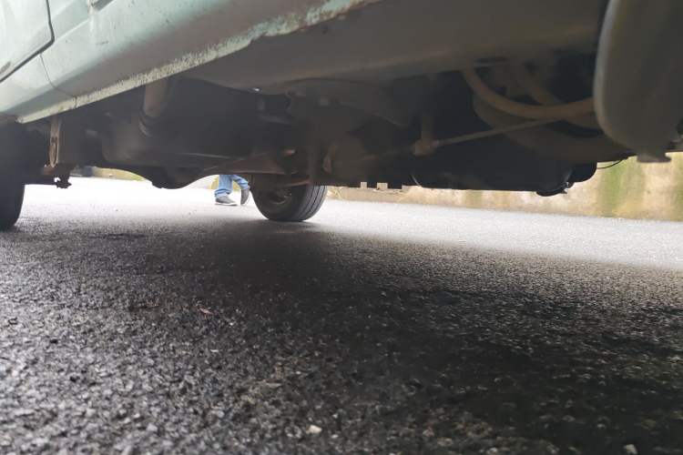 Used Wuling Zhiguang 2013 1.0L Practical Version Chassis Front Right
