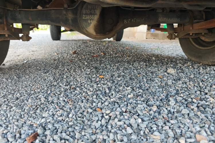 Used Wuling Zhiguang 2013 1.0L Practical Version Chassis Rear