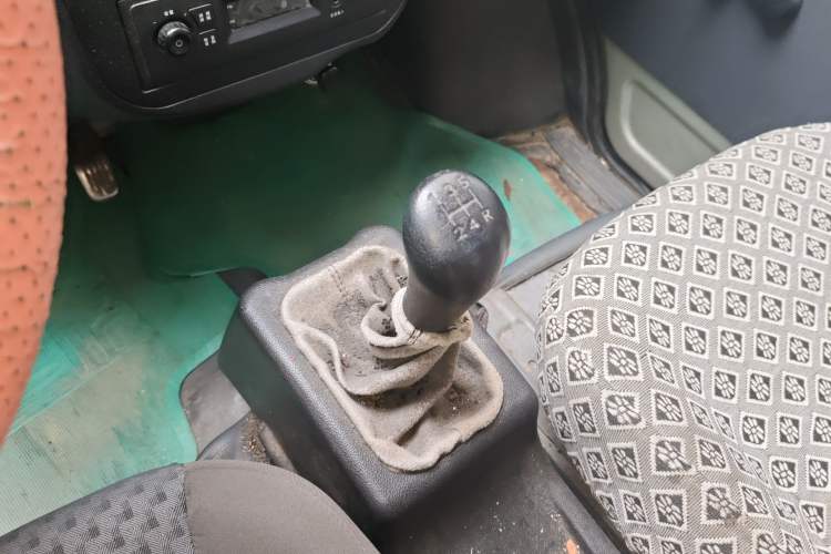 Used Wuling Zhiguang 2013 1.0L Practical Version Gear Lever