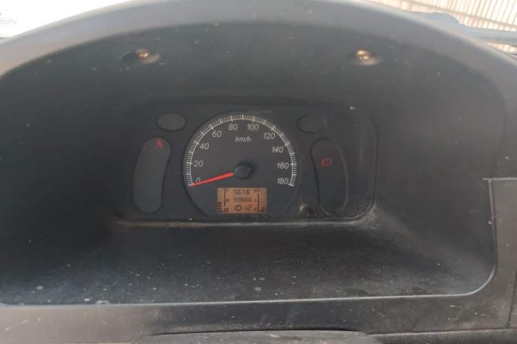 Used Wuling Zhiguang 2013 1.0L Practical Version Instrument Cluster