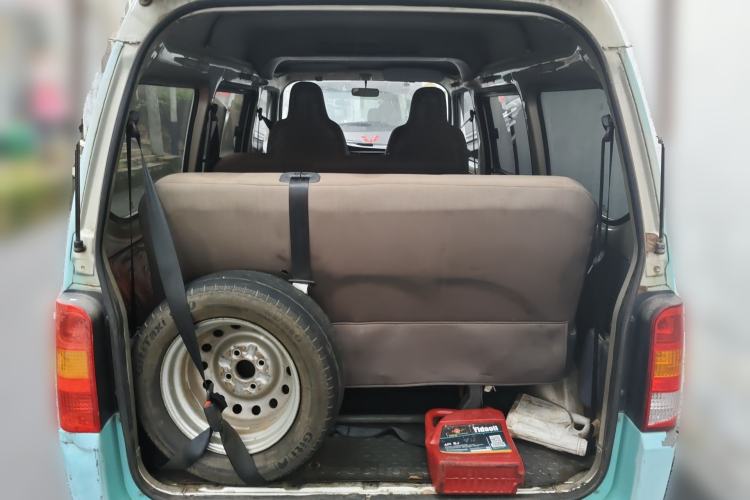 Used Wuling Zhiguang 2013 1.0L Practical Version Trunk