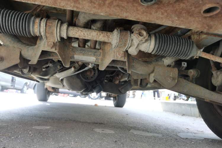 Used Wuling Zhiguang 2013 1.0L Practical Version Chassis Front