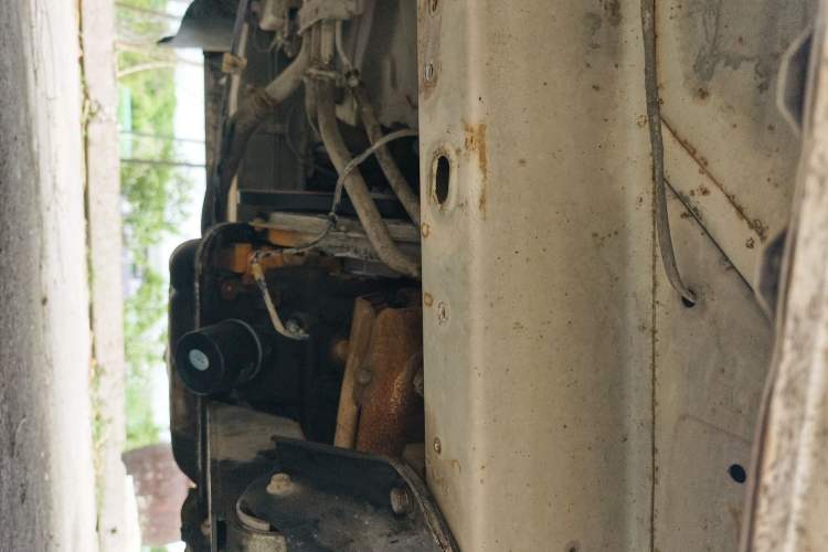 Used Wuling Zhiguang 2013 1.0L Practical Version Chassis Front Left