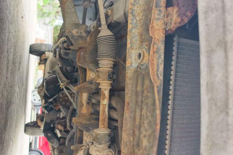 Used Wuling Zhiguang 2013 1.0L Practical Version Chassis Front