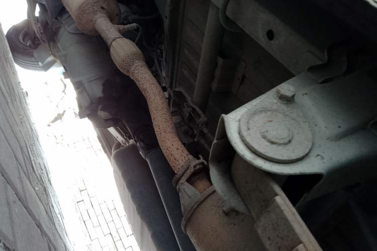 Used Wuling Zhiguang 2013 1.0L Practical Version Chassis Rear Left
